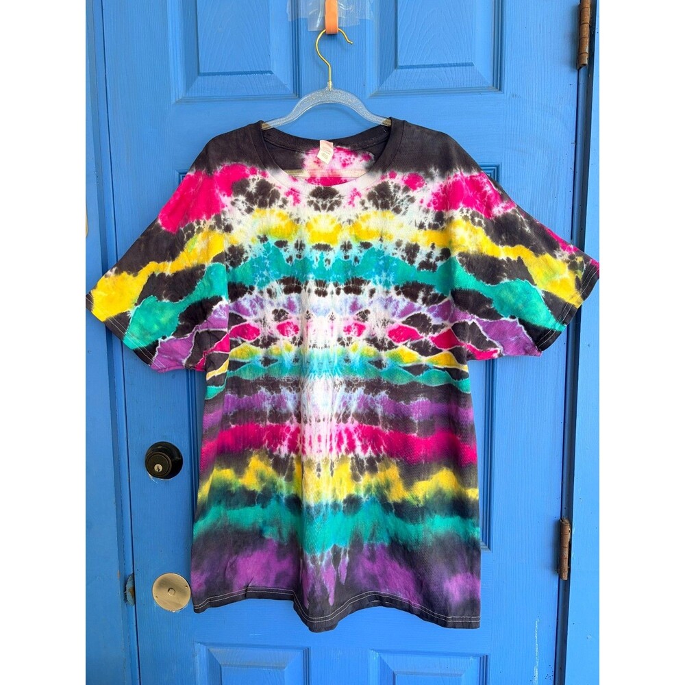 handmade tie dye t-shirt XL men's - ready to ship!
